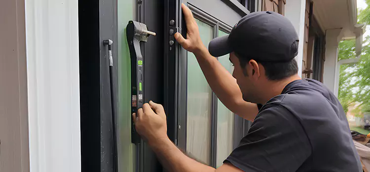 Fix Latch on Sliding Door Antelope